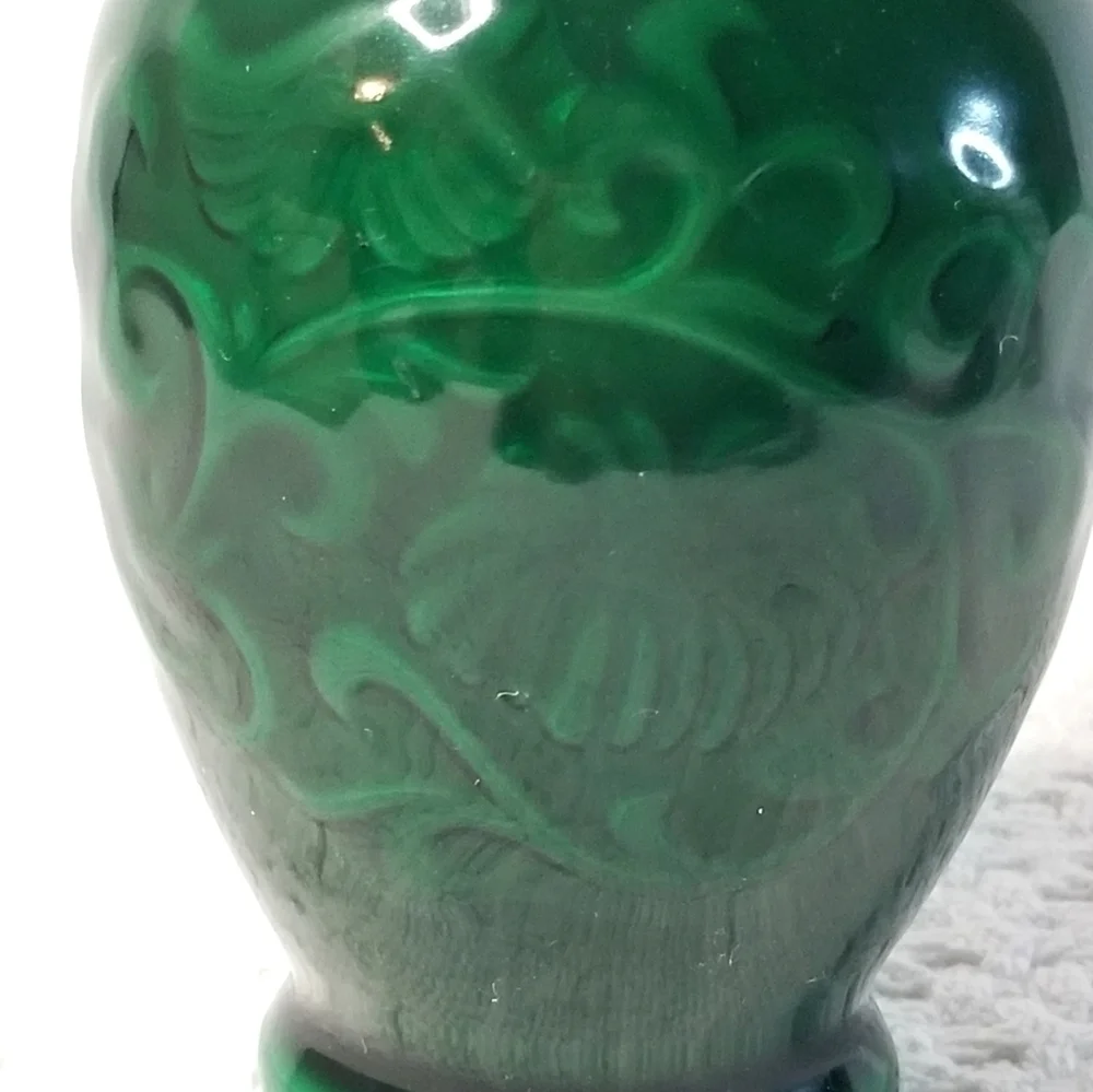 Vintage 1981 Avon Spring Bouquet Fragrance Jade Green Milk Glass  Vase